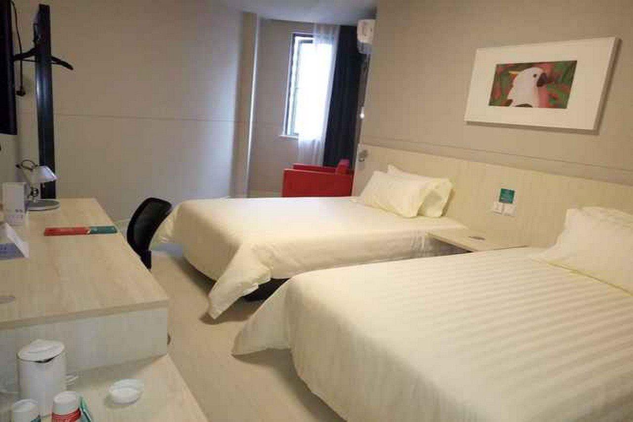 Khách sạn Jinjiang - Olympic Village Datun Road 2*